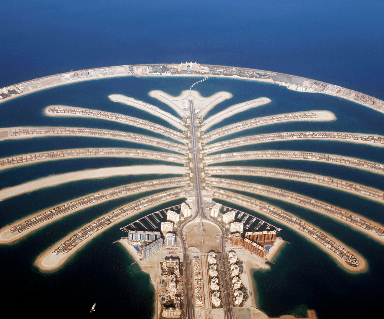 Palm Islands: Dubai tour package