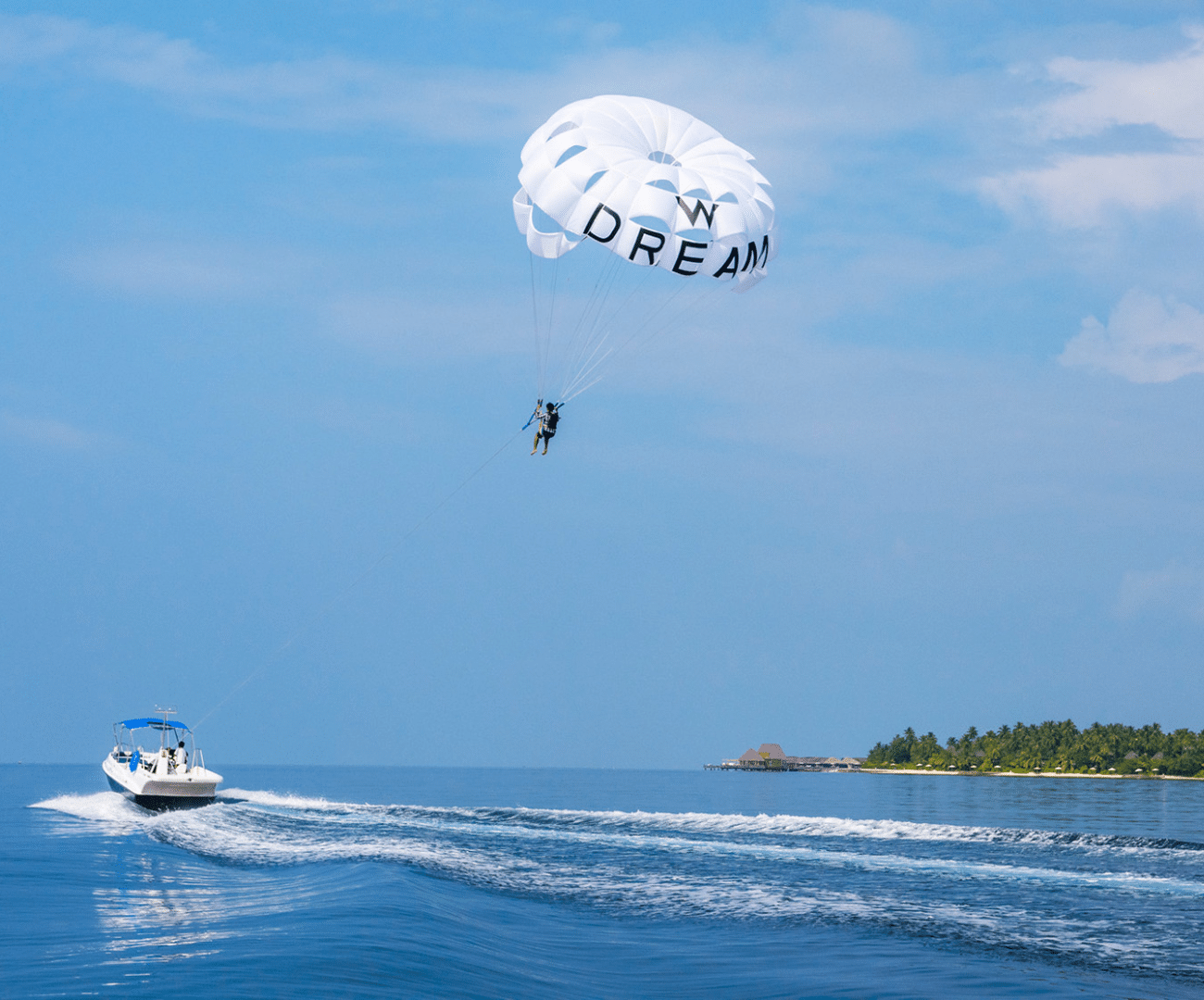 Parasailing in Maldives tour