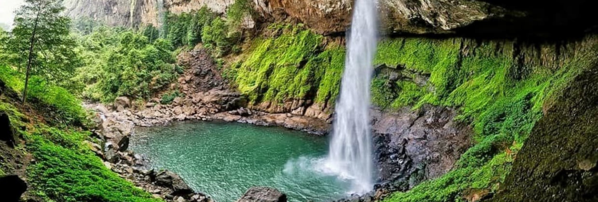Devkund Waterfall One Day Trek from Mumbai - Banner