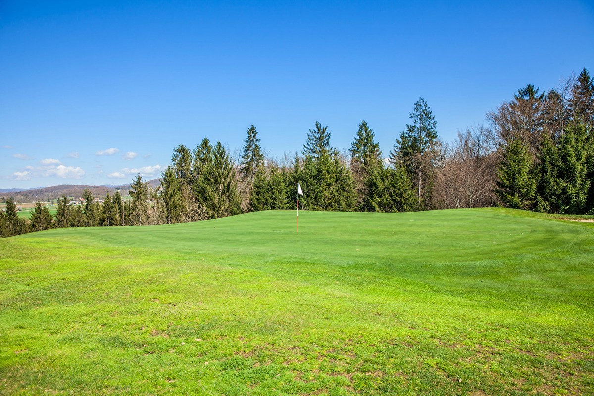 Golf Course - Gulmarg Trip