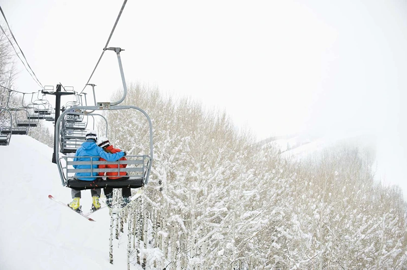 Gulmarg's skiing and gondola rides