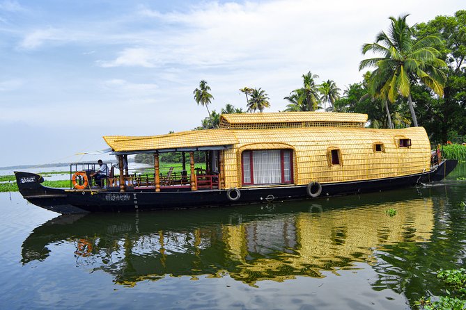 Kerala Houseboat Backwater Trip Kerala Houseboat Backwater Trip