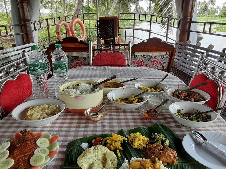 Kerala Houseboat Food