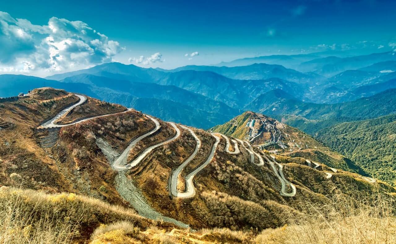 Zuluk - - Sikkim Tour Packages