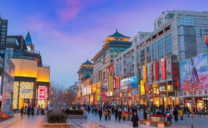 shopping travel abroad