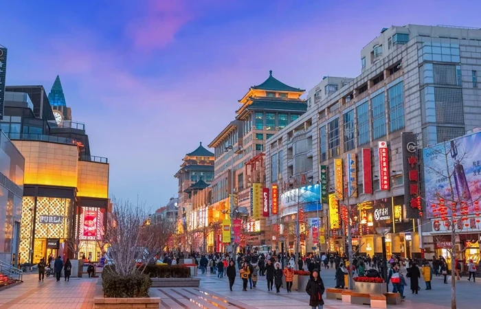 shopping travel abroad