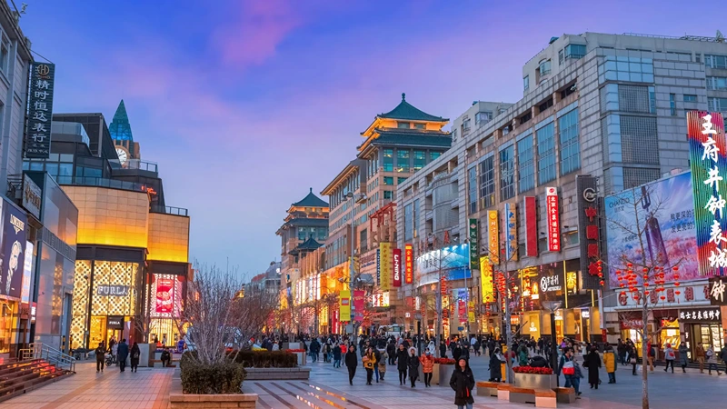 shopping travel abroad